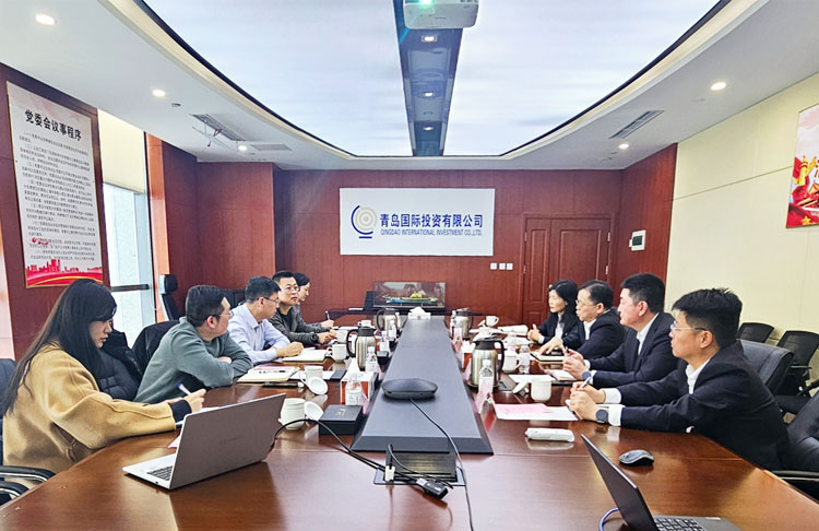 青島國(guó)投公司黨委委員、副總經(jīng)理陳軍會(huì)見(jiàn)青島紅星化工集團(tuán)黨委委員、副總經(jīng)理王舒云一行